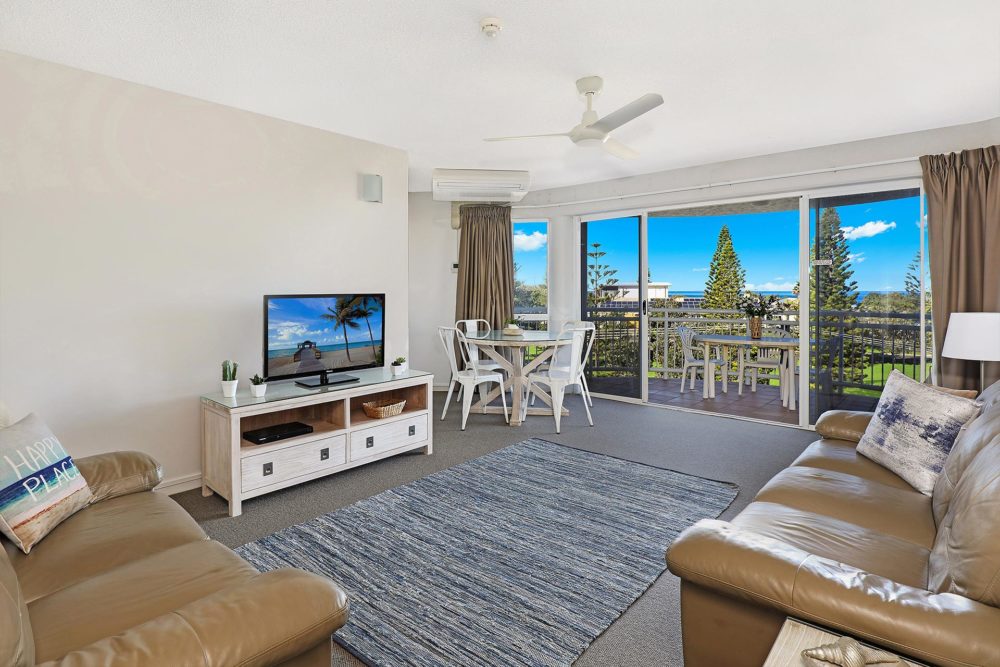 1920-1-2-bedroom-accommodation-buddina-kawana3