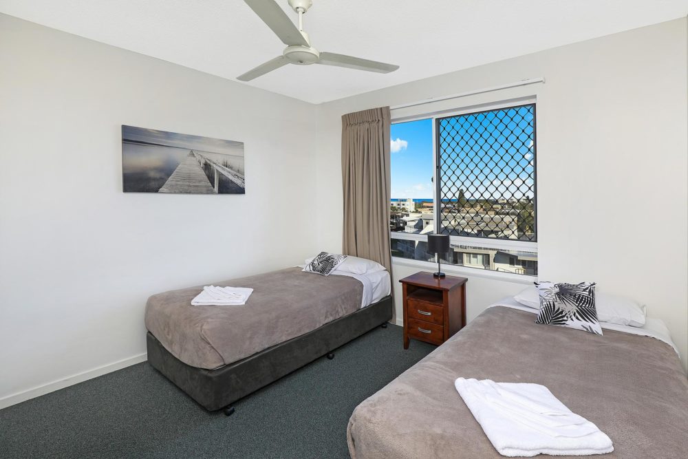 1920-1-2-bedroom-accommodation-buddina-kawana9