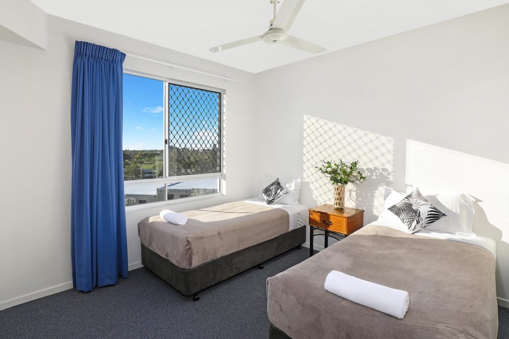 1920-3-bedroom-accommodation-buddina-kawana3